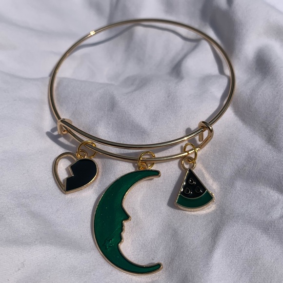 Brand New! Handmade! Adjustable Charm Bracelet - Picture 2 of 7